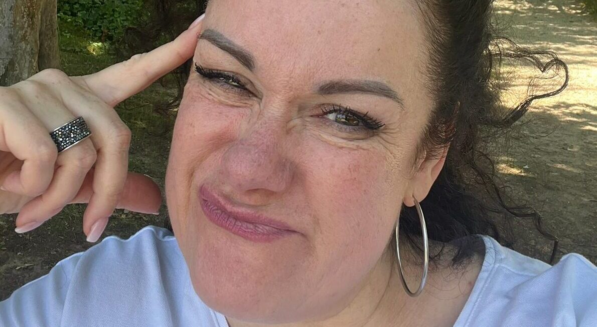 Dunja, BaZi Suanming Practitionerin, schicksalskompass.de – Chinesische Astrologie & Selbstfindung